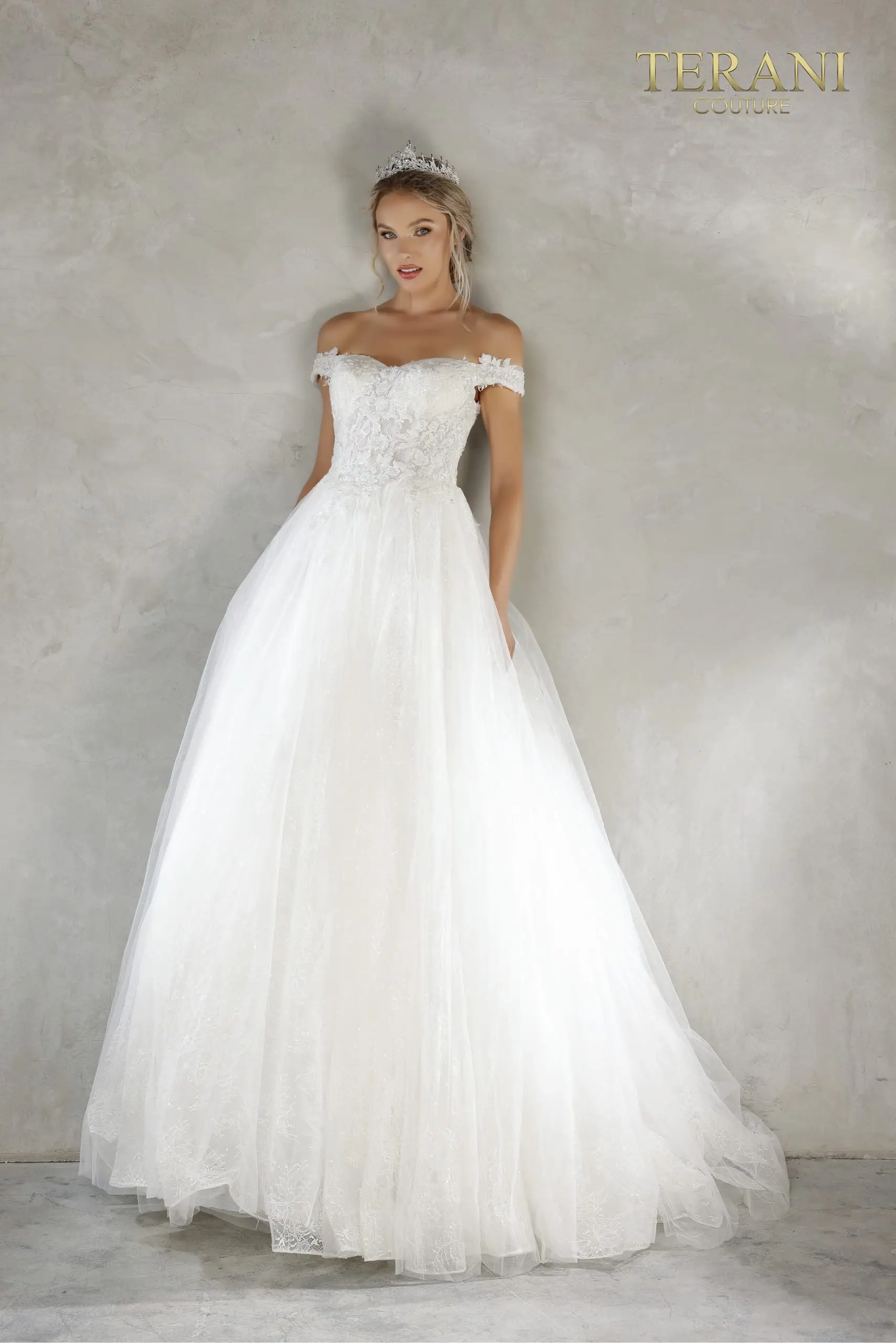 Ivory Off Shoulder Sweetheart Wedding Dress – 2215P0034