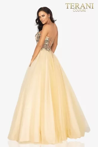 Short sweet 15 on sale dresses